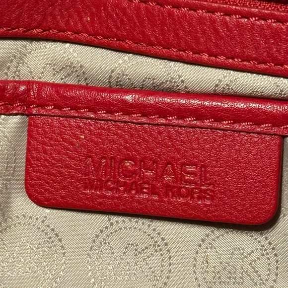 Michael Kors Vibrant Red Shoulder Bag - Picture 4 of 6